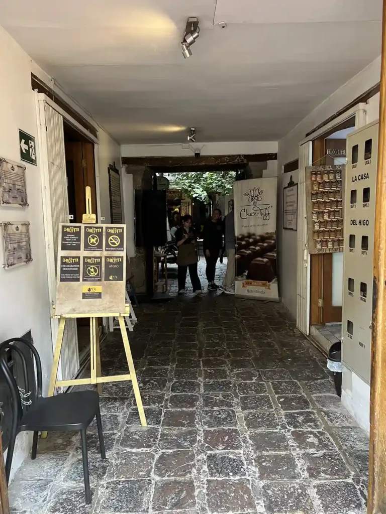 Galería entrada Casa del Higo